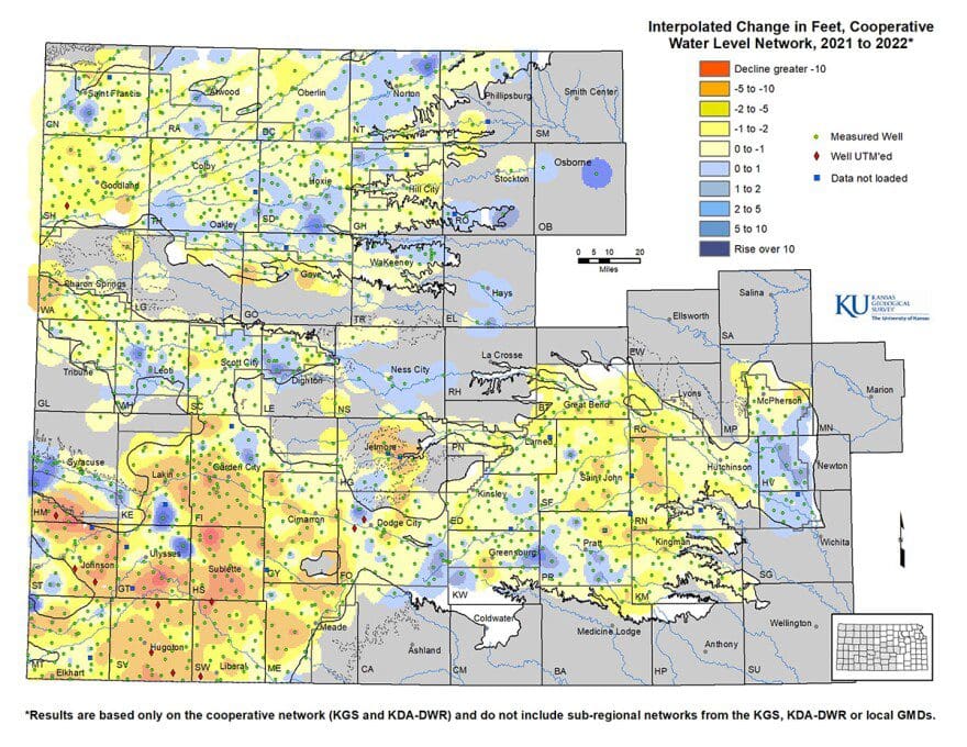 A map showing aquifer water level declines